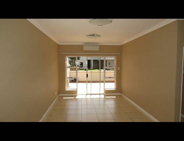 2 BEDROOM APARTMENT RENTED IN WALMER HEIGHTS